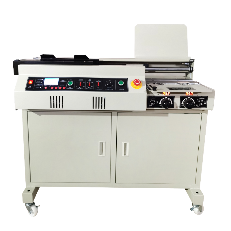 糊付け製本機 高速効率 商業用 全自動 電動精密 工業グレー - Commercial Printing & Packaging Pvt Ltd Photos のレビューと価格
